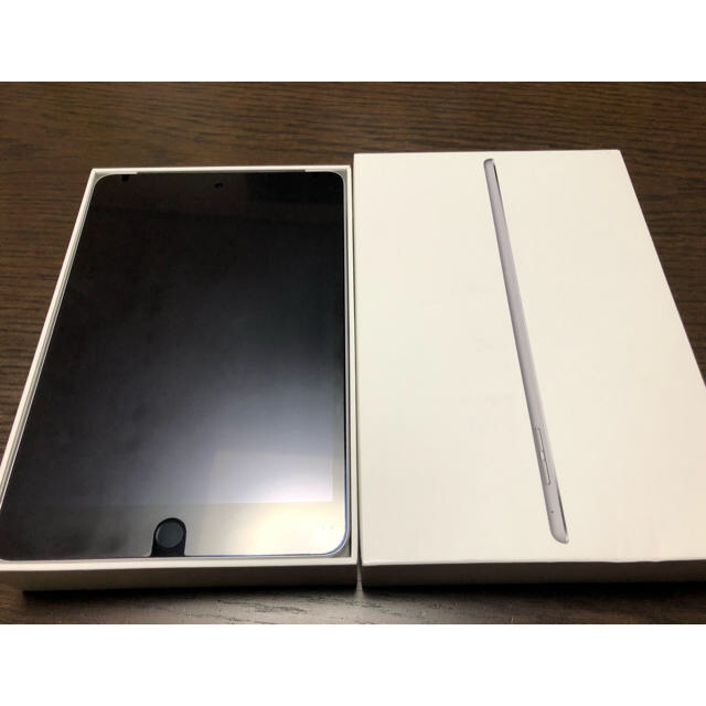 スペースグレイ容量【超美品】iPadmini4 128GB Space Gray Cellular