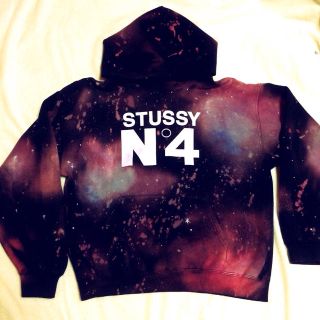 ステューシー(STUSSY)のstussy ギャラクシー(パーカー)