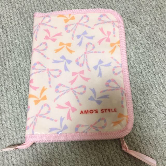 AMO'S STYLE(アモスタイル)のアモスタイル マルチケース レディースのファッション小物(ポーチ)の商品写真