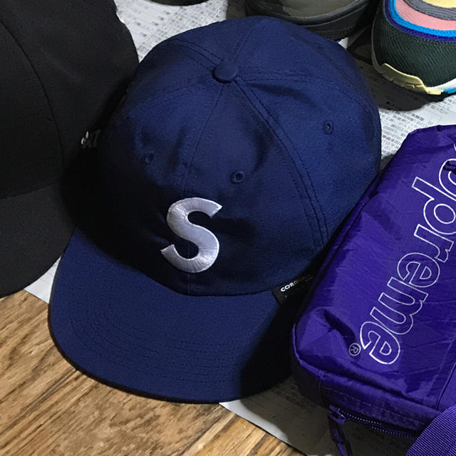 supreme S logo cap