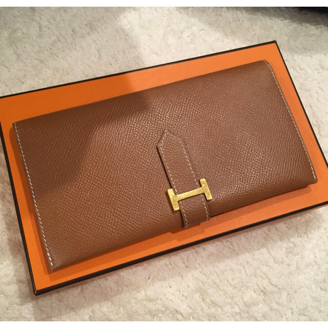 エルメス 本物　HERMES べアン　財布