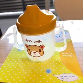 ニシマツヤ(西松屋)のトレーニングスパウトマグ クマ柄 220ml (マグカップ)