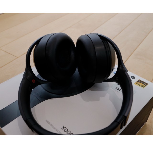 美品 ソニー SONY MDR-1000X ブラック マグネット式フック付き