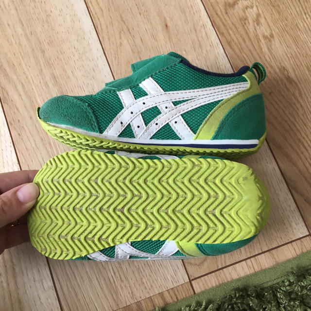 asics(アシックス)のasics キッズシューズ アイダホベビー 3 キッズ/ベビー/マタニティのキッズ靴/シューズ(15cm~)(スニーカー)の商品写真