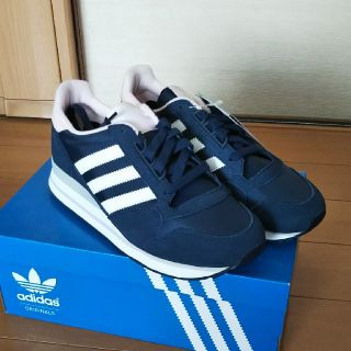 アディダス(adidas)のアディダス スニーカー adidas 新品 22.5センチ(スニーカー)