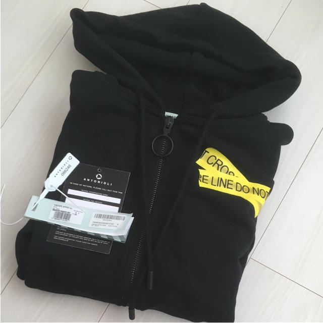 メンズoff white firetape zipped Sサイズ