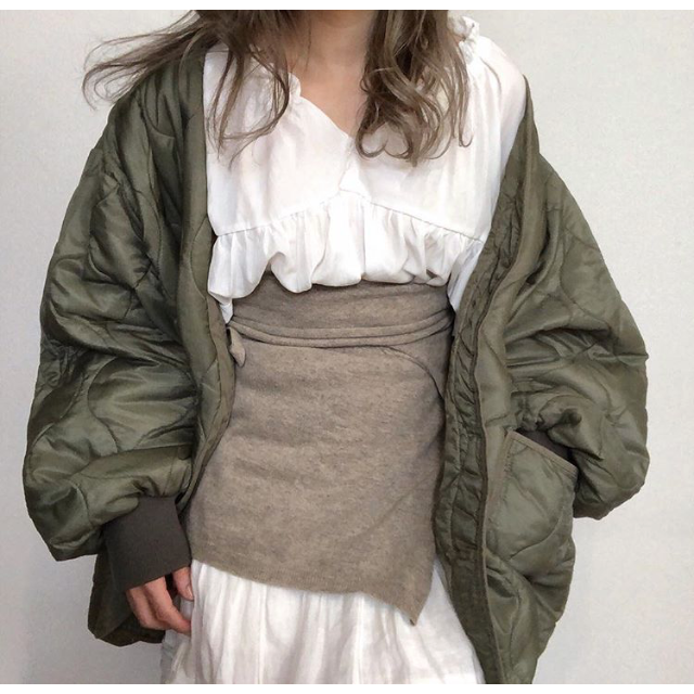 BEAUTY&YOUTH UNITED ARROWS(ビューティアンドユースユナイテッドアローズ)の新品　little suzie 大人気ビスチェ レディースのトップス(ベアトップ/チューブトップ)の商品写真