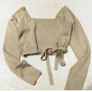 トゥデイフル(TODAYFUL)の超美品 Squareneck Short Knit(ニット/セーター)