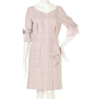 ジルバイジルスチュアート(JILL by JILLSTUART)の未使用 ドレープラッフルドレス ワンピース(ひざ丈ワンピース)