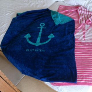 プチバトー(PETIT BATEAU)のPETIT BATEAU プチバトー タオルケット【新品 未使用】(タオルケット)