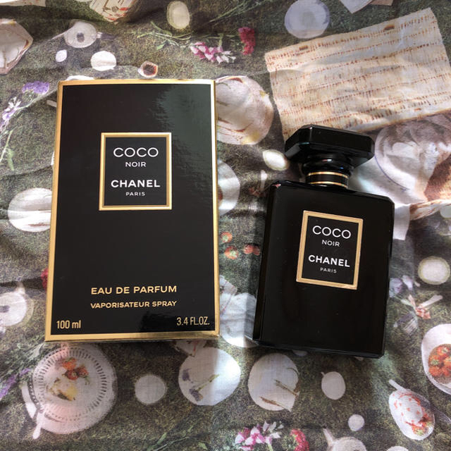 CHANEL(シャネル)のCHANEL COCO NOIR コスメ/美容の香水(香水(女性用))の商品写真