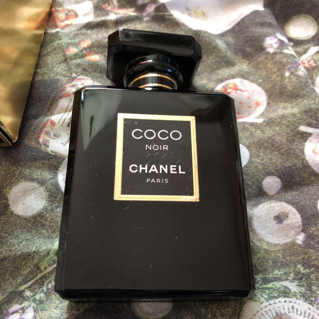 CHANEL(シャネル)のCHANEL COCO NOIR コスメ/美容の香水(香水(女性用))の商品写真