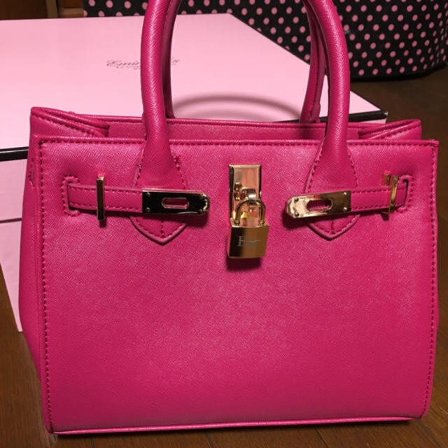 EmiriaWiz(エミリアウィズ)のピンクバッグ レディースのバッグ(ハンドバッグ)の商品写真