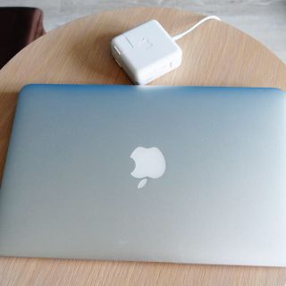 マック(Mac (Apple))の【値下げ】MacBook Air 2015 early (ノートPC)