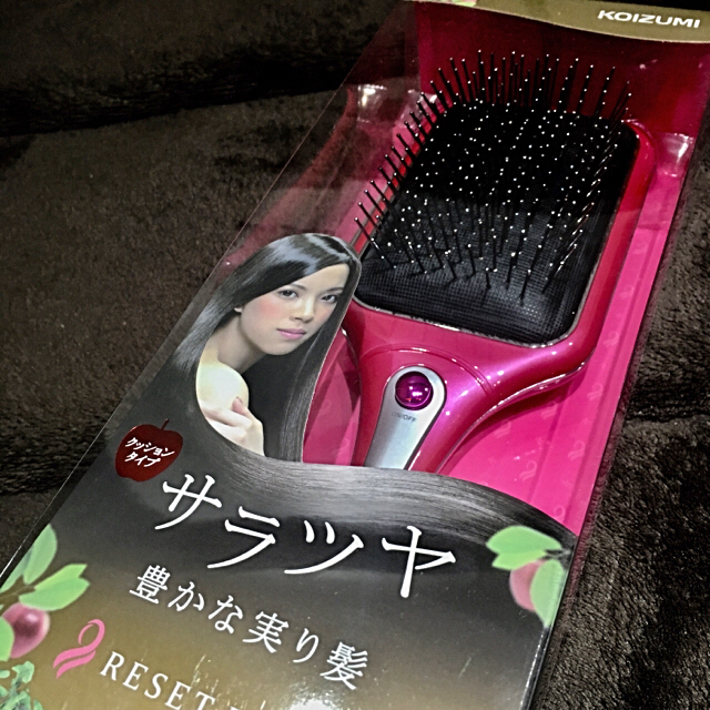 KOIZUMI(コイズミ)のRin☆ka様専用 コイズミ リセットブラシ パドルタイプ  コスメ/美容のヘアケア/スタイリング(ヘアブラシ/クシ)の商品写真