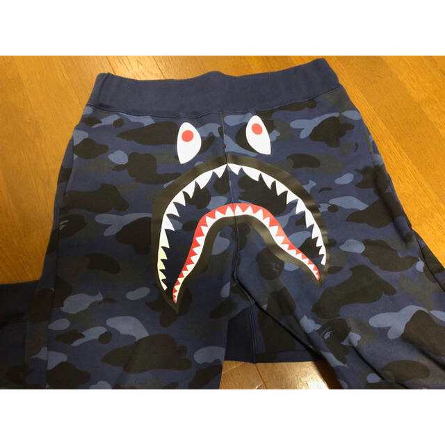 A BATHING APE(アベイシングエイプ)の100Ly専用 レディースのパンツ(ショートパンツ)の商品写真