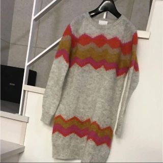 メゾンキツネ(MAISON KITSUNE')の未使用 SARAH & BRED サラ&ブレッド ニットワンピース(ニット/セーター)