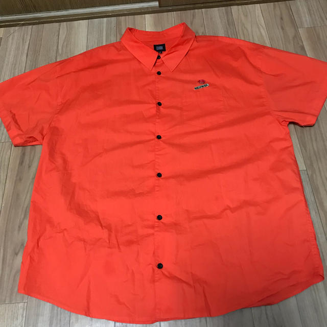 ELVIA(エルヴィア)のエルビラ Ｍサイズ Ｔシャツ オレンジ メンズのトップス(Tシャツ/カットソー(半袖/袖なし))の商品写真