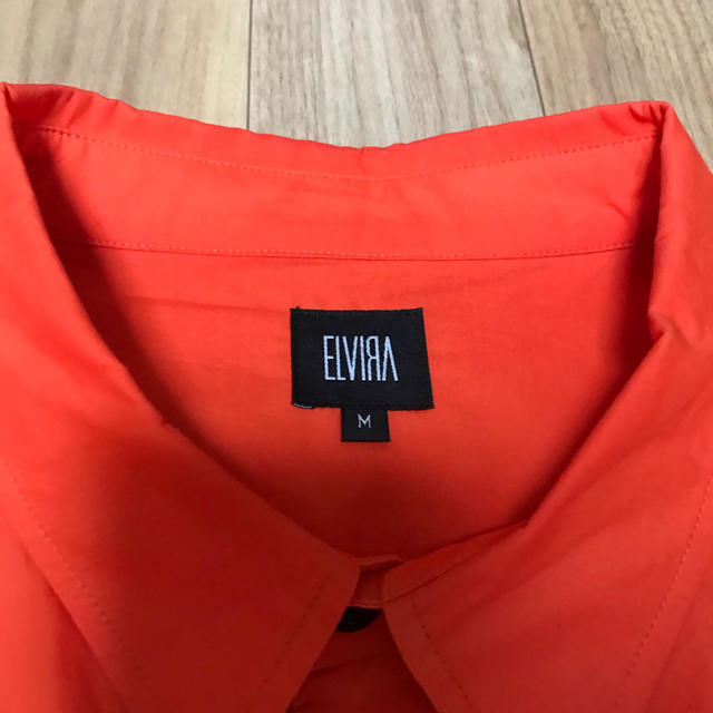 ELVIA(エルヴィア)のエルビラ Ｍサイズ Ｔシャツ オレンジ メンズのトップス(Tシャツ/カットソー(半袖/袖なし))の商品写真