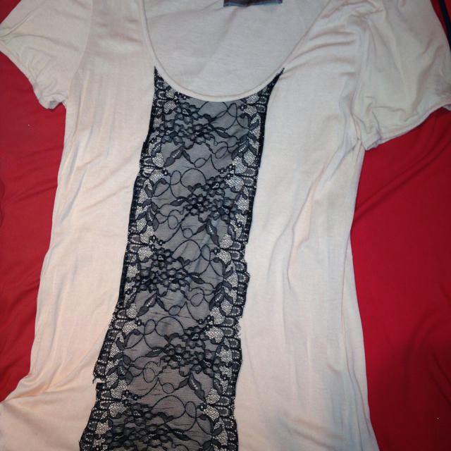 ZARA(ザラ)のZARA センターレース Tシャツ レディースのトップス(Tシャツ(半袖/袖なし))の商品写真