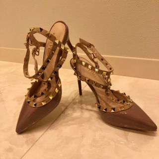 ザラ(ZARA)の【最終価格】新品未使用♡パンプス、ハイヒール(ハイヒール/パンプス)