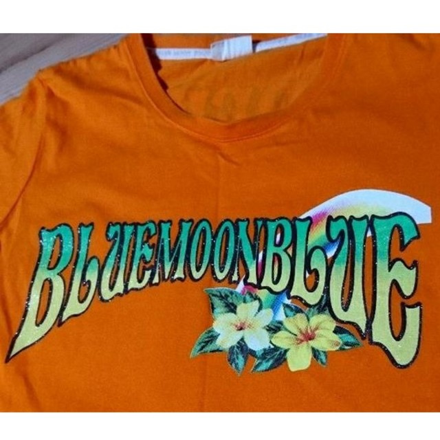 BLUE MOON BLUE(ブルームーンブルー)のBMB☆Tシャツ レディースのトップス(Tシャツ(半袖/袖なし))の商品写真