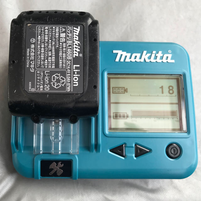 Makita(マキタ)の58様専用!! マキタ バッテリー 14.4v 6.0Ah スポーツ/アウトドアの自転車(工具/メンテナンス)の商品写真