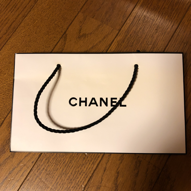CHANEL(シャネル)のシャネル  CHANEL  ポーチ レディースのファッション小物(ポーチ)の商品写真