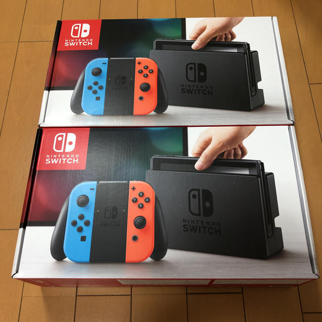 Nintendo Switch(ニンテンドースイッチ)のNintendo Switch 2台 新品 未使用 エンタメ/ホビーのゲームソフト/ゲーム機本体(家庭用ゲーム機本体)の商品写真