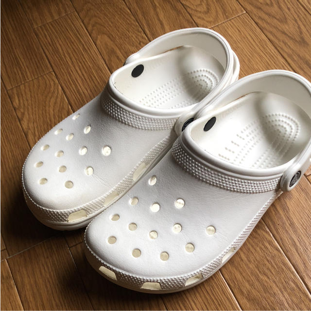 crocs(クロックス)のクロックス  白 メンズの靴/シューズ(サンダル)の商品写真