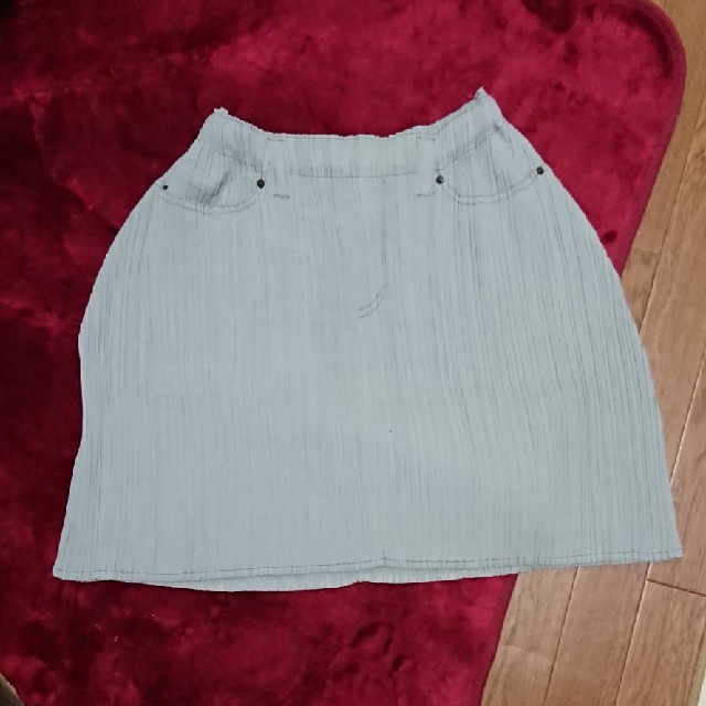 ISSEY MIYAKE(イッセイミヤケ)のISSEY MIYAKE  プリーツスカート レディースのスカート(ひざ丈スカート)の商品写真