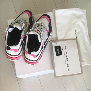 バレンシアガ(Balenciaga)のBALENCIAGA triple s サイズ40(スニーカー)