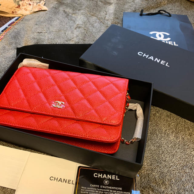 CHANEL(シャネル)のシャネル チェーンウォレット 新品❣️本物❣️あいあい様専用❣️ レディースのファッション小物(財布)の商品写真