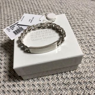 マルタンマルジェラ(Maison Martin Margiela)の新品！希少 Maison Margiela IDブレスレット シルバー サイズS(ブレスレット)