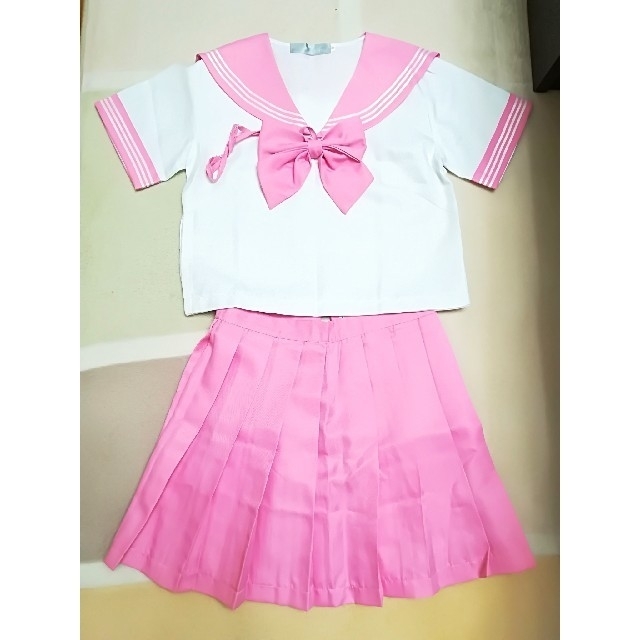 コスプレ ピンク セーラー服 Ｍサイズ エンタメ/ホビーのコスプレ(衣装一式)の商品写真