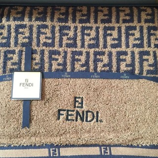 フェンディ(FENDI)のFENDIバスタオル(タオル/バス用品)