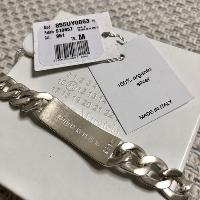 Maison Martin Margiela(マルタンマルジェラ)の新品！Maison Margiela IDブレスレット シルバー サイズM メンズのアクセサリー(ブレスレット)の商品写真