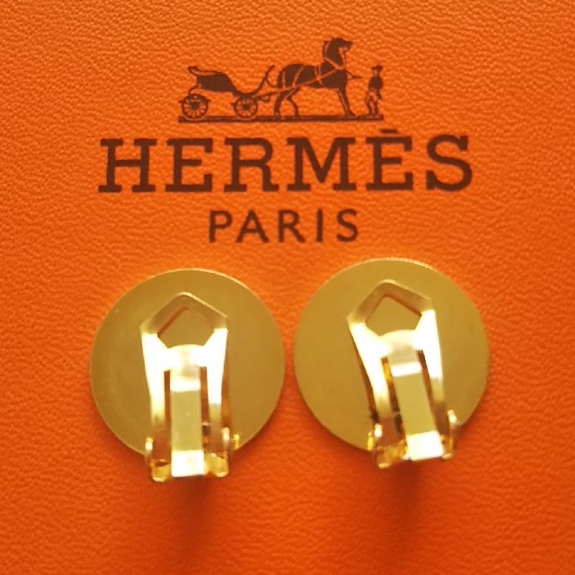 Hermes(エルメス)の⭐️やまぴよ様専用 エルメス HERMES セリエ イヤリング ゴールド レディースのアクセサリー(イヤリング)の商品写真