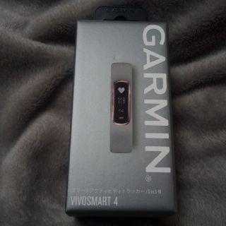 ガーミン(GARMIN)のvivosmart4 新品(トレーニング用品)