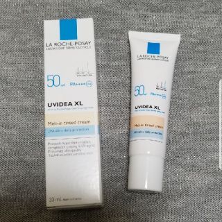 ラロッシュポゼ(LA ROCHE-POSAY)の11月購入★ラロッシュポゼ　UVイデアXLティント★日やけ止め★化粧下地(化粧下地)