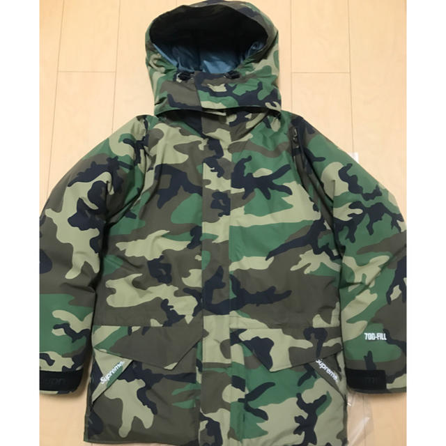 Supreme(シュプリーム)のmiki0530様専用 Supreme Uptown Down Parka メンズのジャケット/アウター(ダウンジャケット)の商品写真