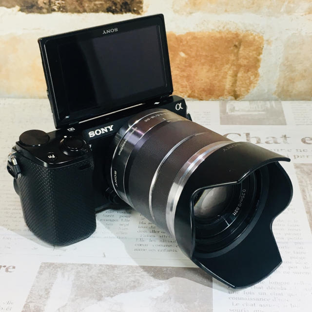 【美品】ソニー ミラーレス一眼 NEX-5R SONY レンズ付き 一眼レフ