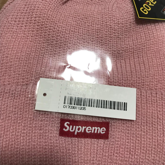 Supreme(シュプリーム)のSupreme GORE-TEX Beanie PINK メンズの帽子(ニット帽/ビーニー)の商品写真