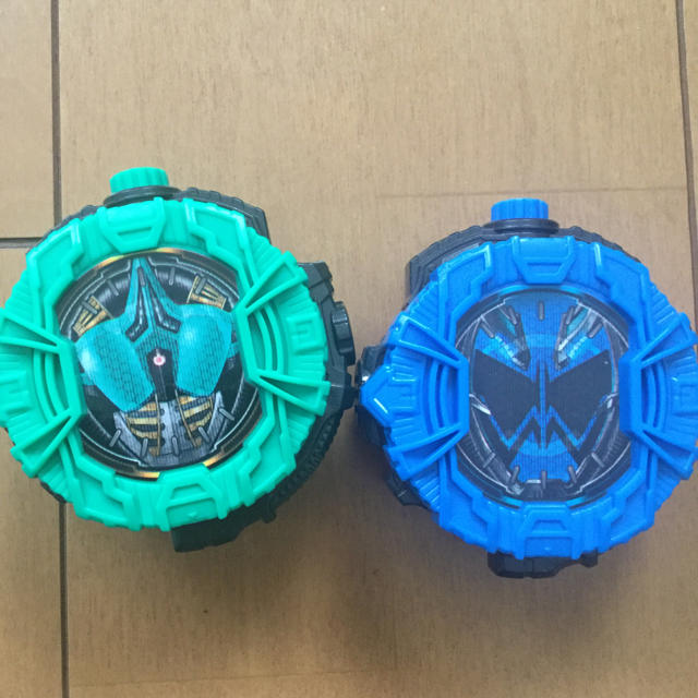 BANDAI(バンダイ)のGPゼロノスライドウォッチ＆スペクターライドウォッチ  エンタメ/ホビーのエンタメ その他(その他)の商品写真