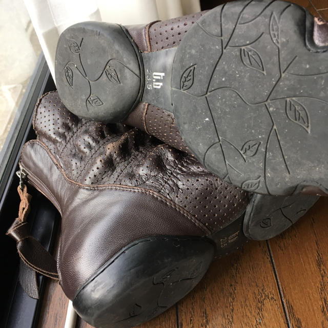 Sensounico(センソユニコ)のセンソユニコショートブーツ レディースの靴/シューズ(ブーツ)の商品写真