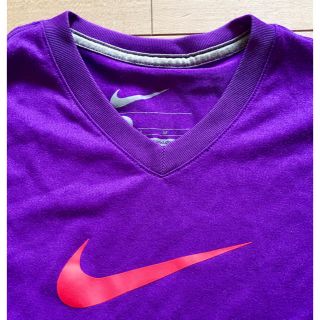 ナイキ(NIKE)のNIKE ❤️ナイキ レディース 子供ロンT 長袖 スポーツTシャツM(トレーニング用品)