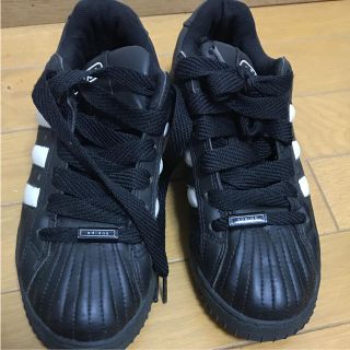 アディダス(adidas)のadidas スニーカー 24㎝(スニーカー)