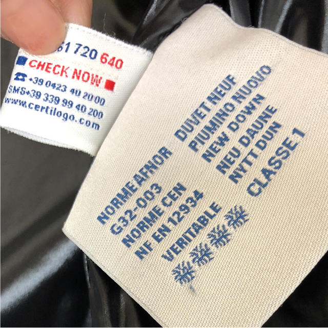 MONCLER(モンクレール)のan様専用 レディースのジャケット/アウター(ダウンジャケット)の商品写真