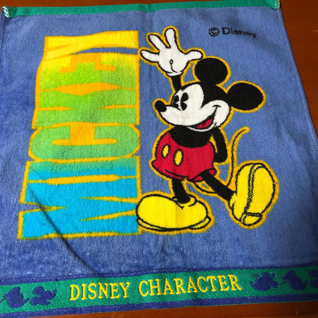 Disney(ディズニー)のミッキ〜タオルハンカチ レディースのファッション小物(ハンカチ)の商品写真