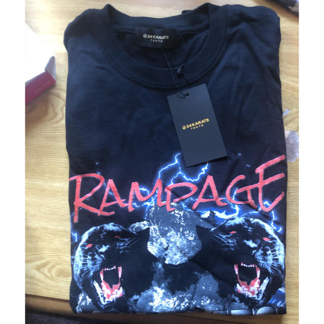 24karats(トゥエンティーフォーカラッツ)のTHE RAMPAGE × 24karats コラボTシャツ メンズのトップス(Tシャツ/カットソー(半袖/袖なし))の商品写真
